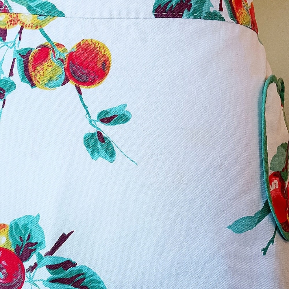 VINTAGE Handmade Apron Apples Linen Mcm White Green Scalloped Trim 50s 60s - Picture 7 of 9